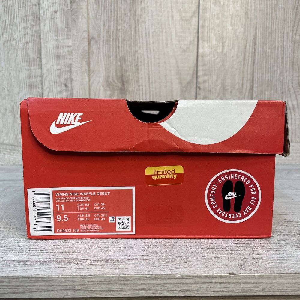 Nike Waffle Debut Women’s Sz 11 Running Sneakers Sail White Black Gum DH9523-109 - Picture 8 of 9